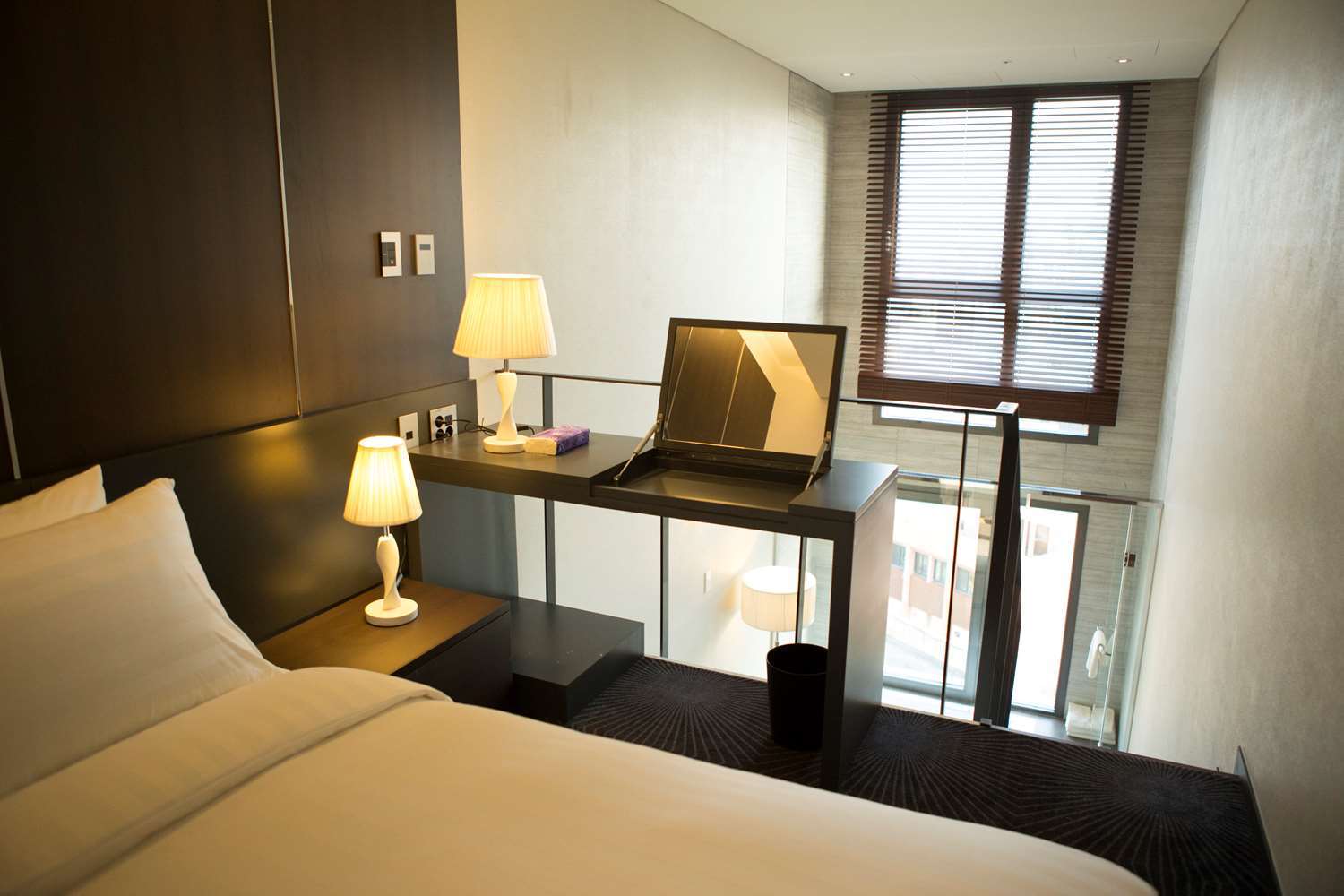 Days Hotel Jeju Seogwipo Ocean Exterior photo
